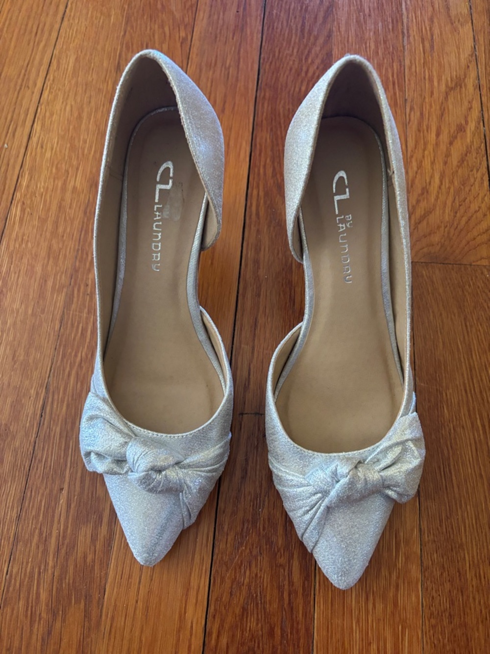 CL by Laundry Shimmery Silver Pointed-Toe Knot Flats